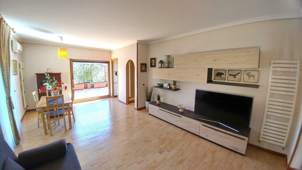 Terrace22 - Delizioso Attico Ben Collegato Apartment Rome Bagian luar foto